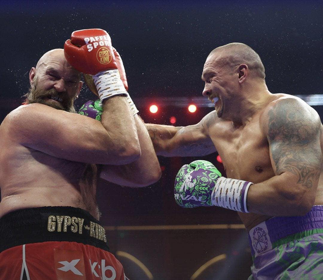 Usyk, victorieux d’une guerre contre Fury