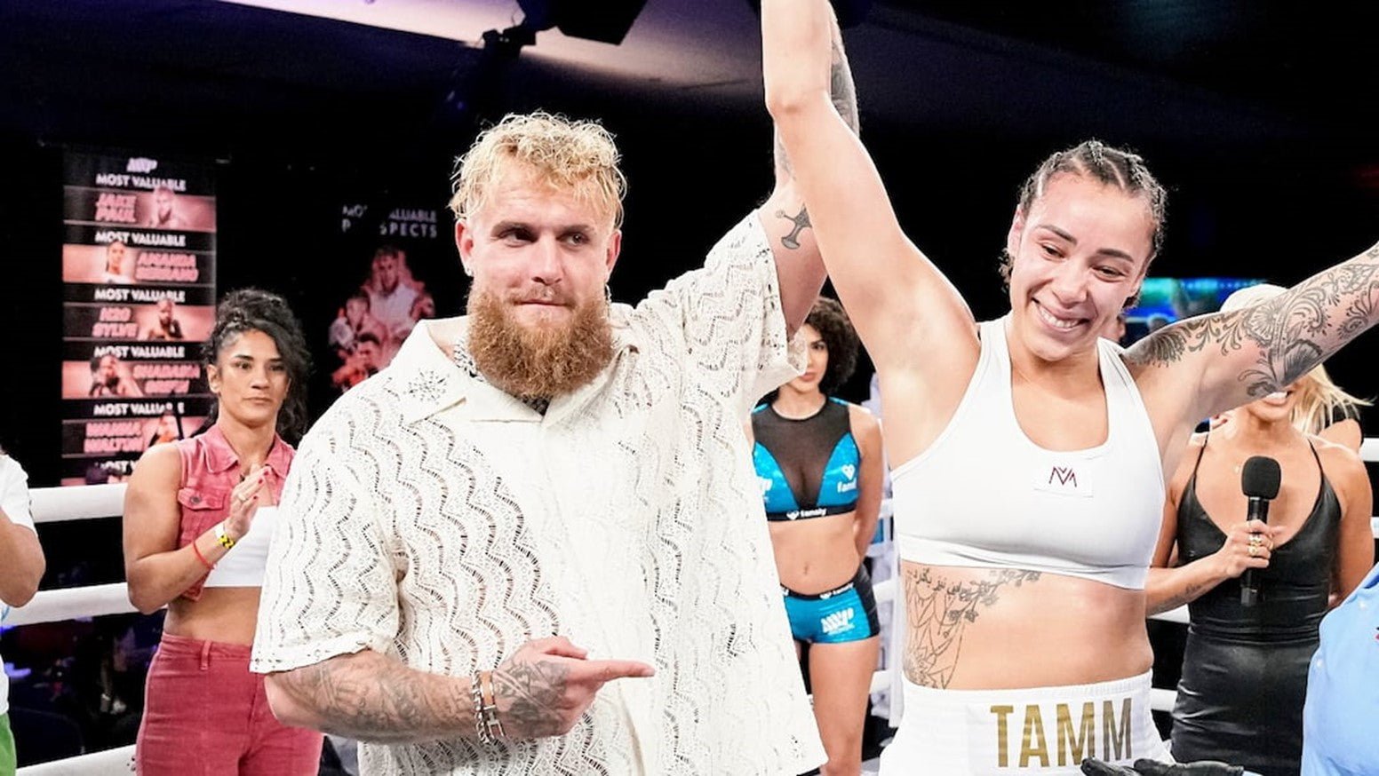 Tammara Thibeault expéditive pour son premier duel au Canada - Canada Fighting