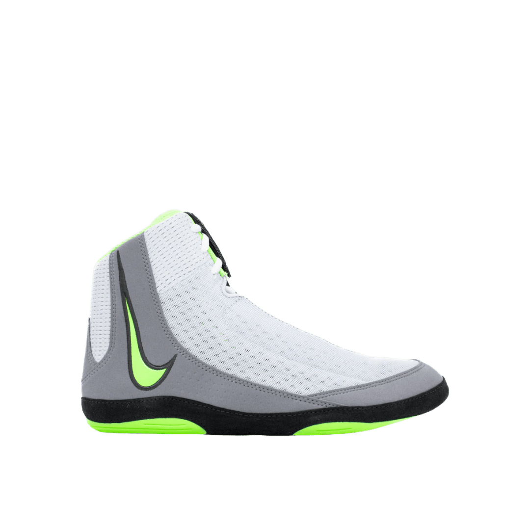 NIKE souliers Inflict 4 - Canada Fighting Souliers de boxe
